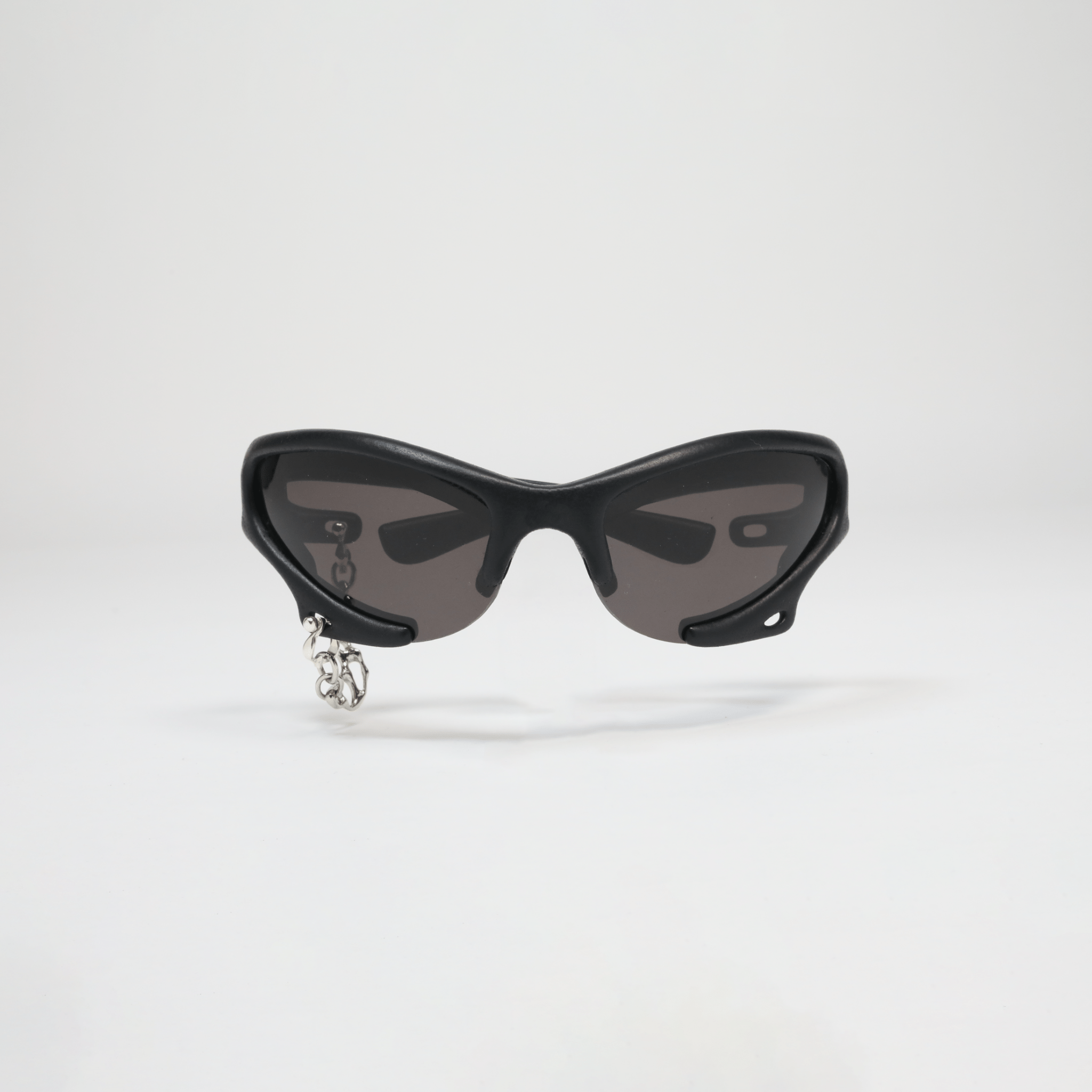SUNGLASSES BROQ x TIDES — INTERFACE, SHADES WITH HANDCRAFTED CHAIN - broq